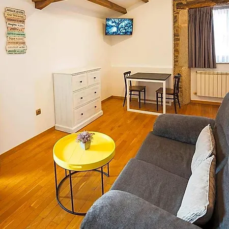 Casa De Amancio San Giacomo di Compostella
